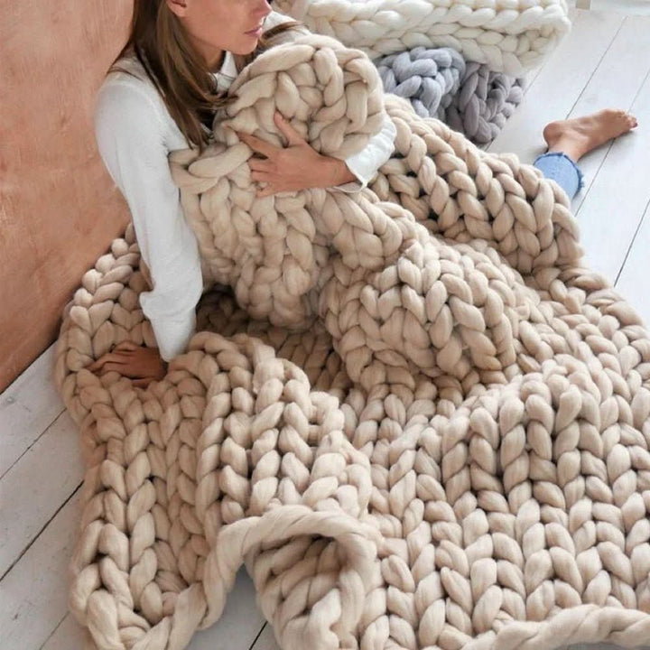 Lisslune | DIY Chunky XL Wool Yarn for Creative Projects