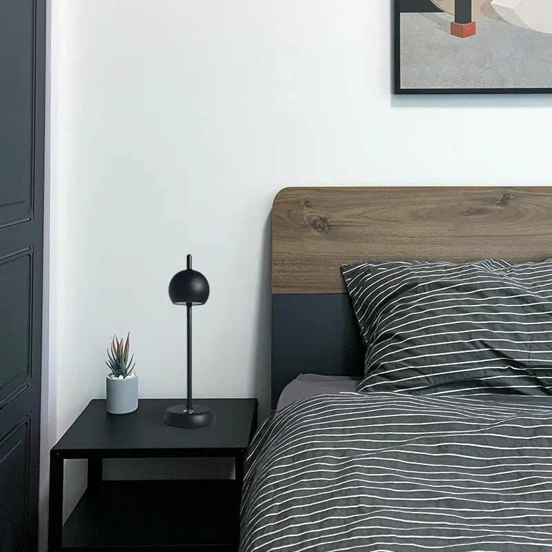Lisslune | LumiGlow Flexible LED Table Lamp – Elegant and Rechargeable Lighting