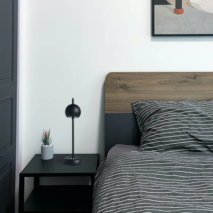 Lisslune | LumiGlow Flexible LED Table Lamp – Elegant and Rechargeable Lighting