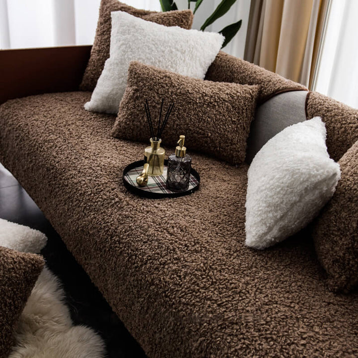Lisslune | Luxury Warm Fleece Furniture Protection Mat Non-Slip Sofa Cover