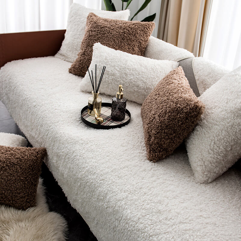 Lisslune | Luxury Warm Fleece Furniture Protection Mat Non-Slip Sofa Cover