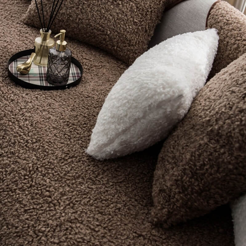 Lisslune | Luxury Warm Fleece Furniture Protection Mat Non-Slip Sofa Cover