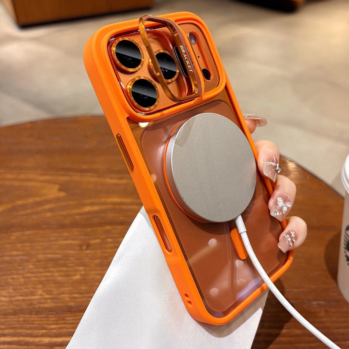 Lisslune | Dirt-resistant MagSafe case with shock-absorbing corners