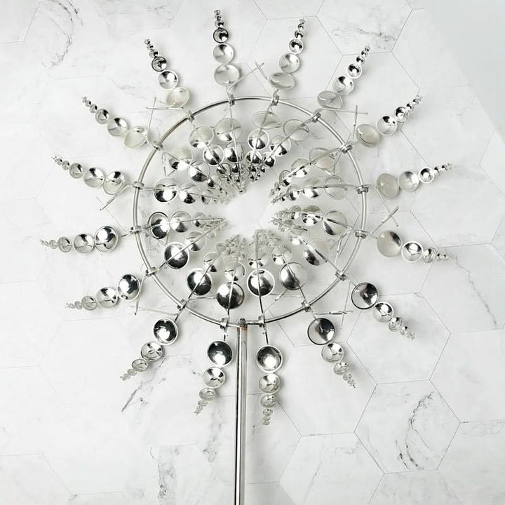 Lisslune | Artistic Metal Wind Spinner with Gentle Rotation