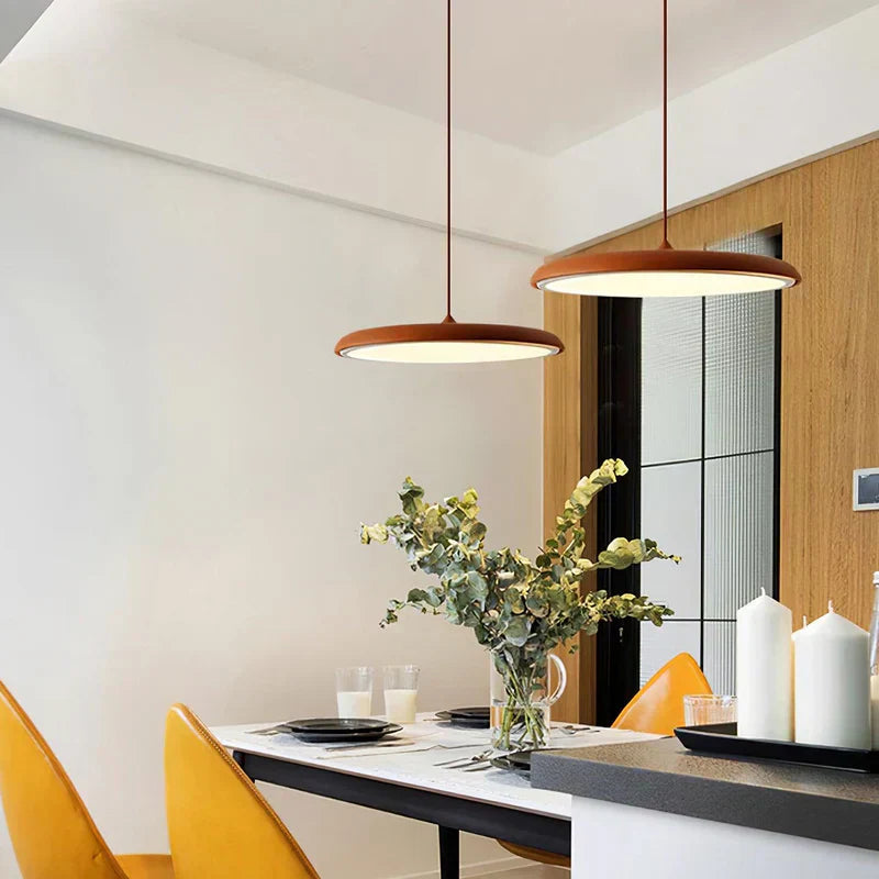Lisslune | GlowCraft - modern classic pendant light