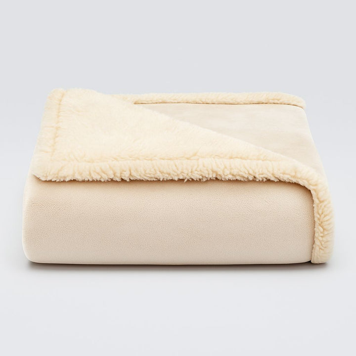 Lisslune | LoveGuard – Waterproof Couples Blanket | Ultra-Soft Sherpa Comfort & Spill-Proof Protection