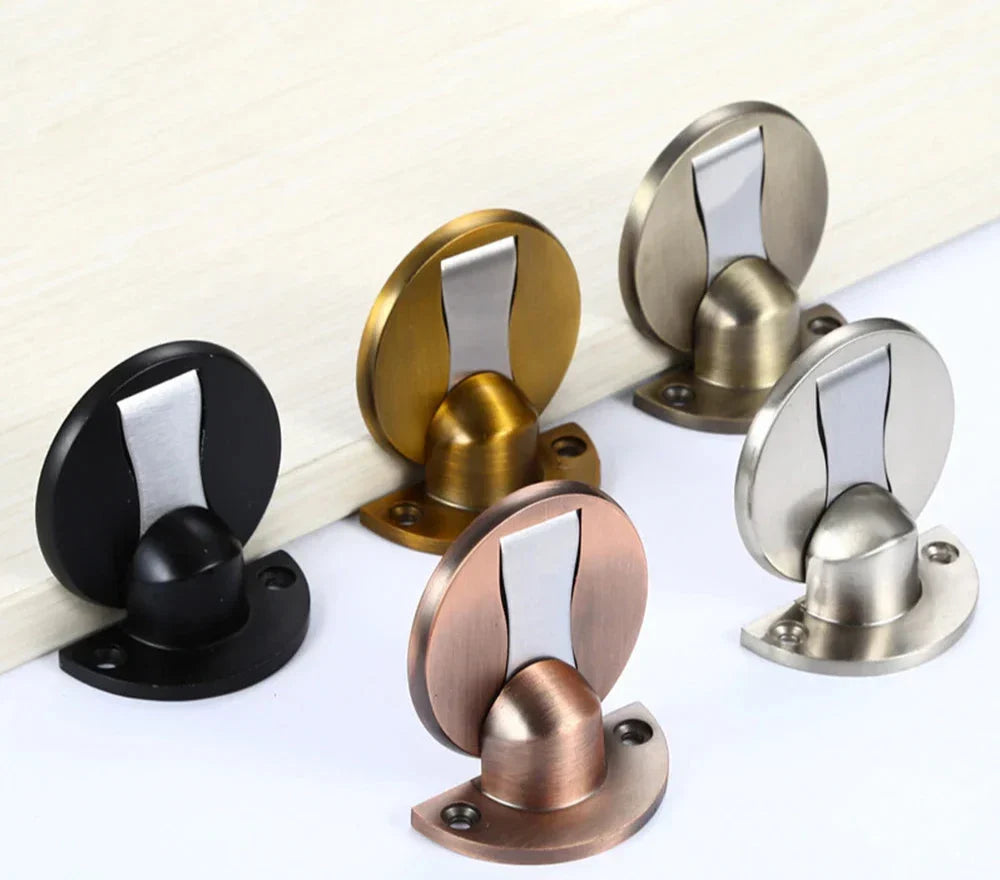 Lisslune | Hidden magnetic doorstop