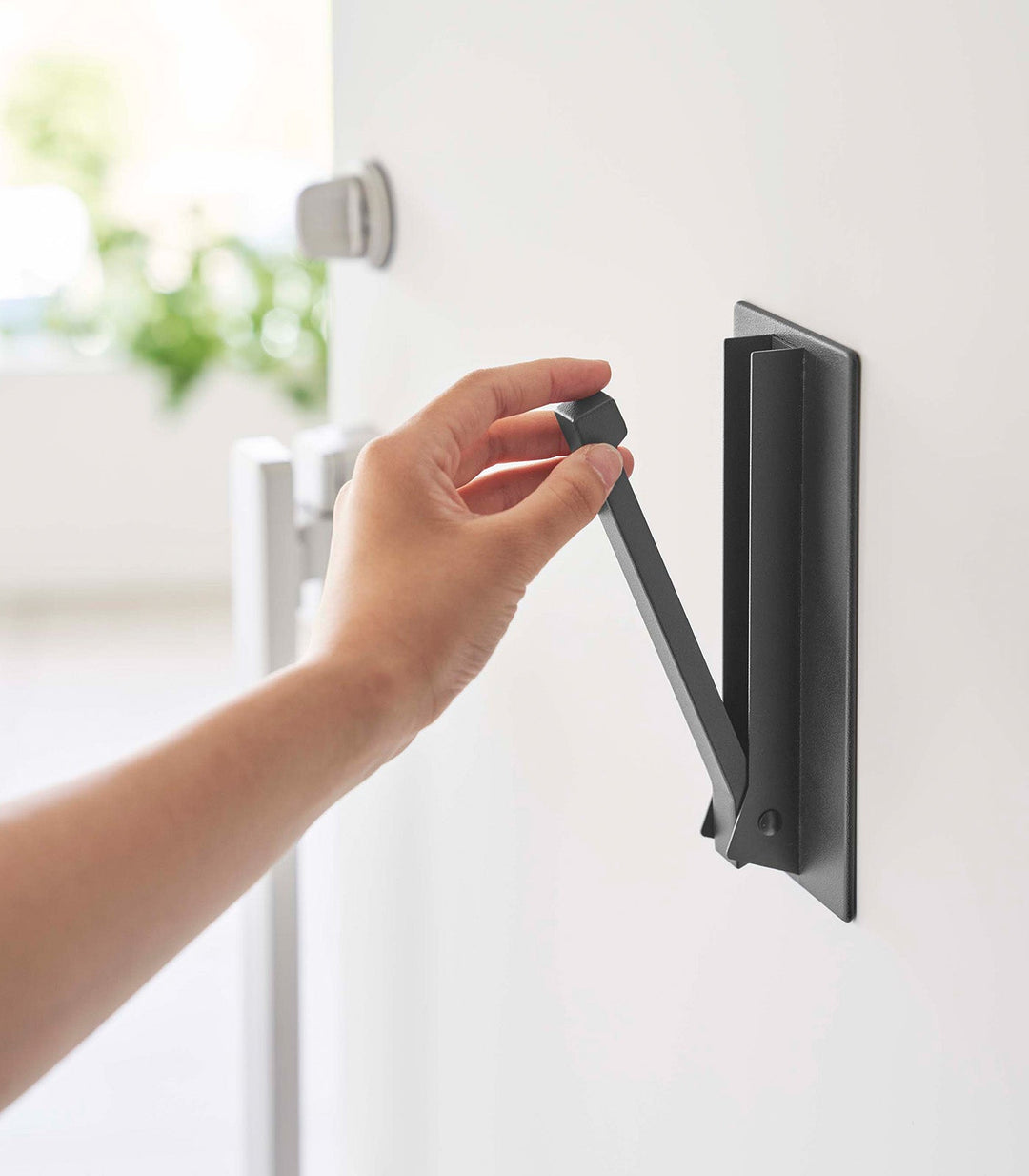 Lisslune | Magnetic Folding Hook - Steel