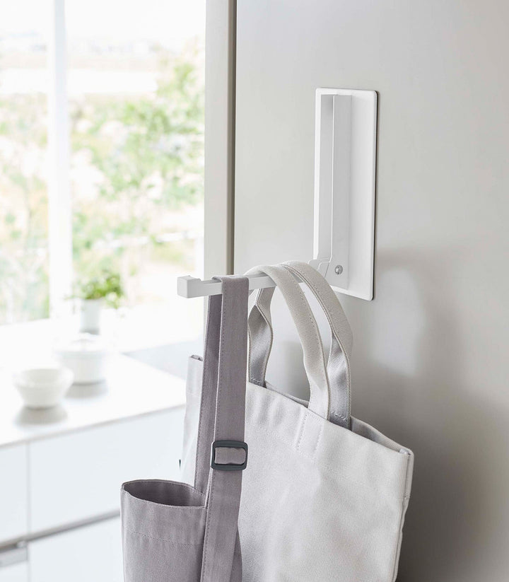 Lisslune | Magnetic Folding Hook - Steel