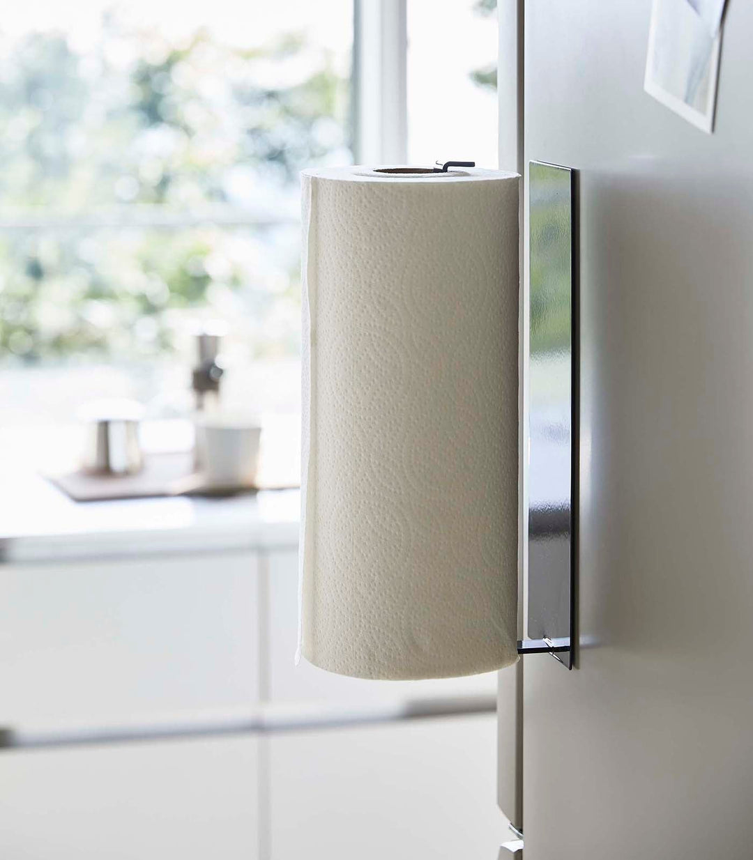 Lisslune | Magnetic Paper Towel Holder - Steel