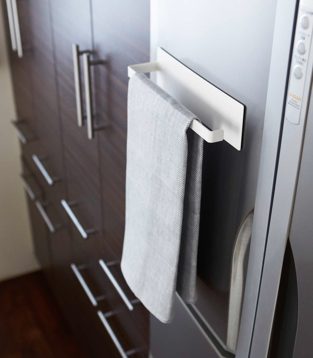 Lisslune | Magnetic Paper Towel Holder - Steel