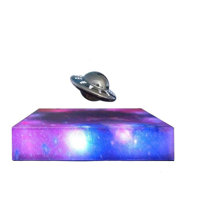 Lisslune | Magnetic LED Night Light with Floating Spaceship Design