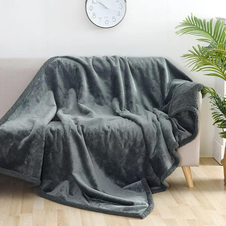 Lisslune | Waterproof Plush Blanket | Stain-Resistant, Reversible Design for Furniture Protection and Cozy Comfort