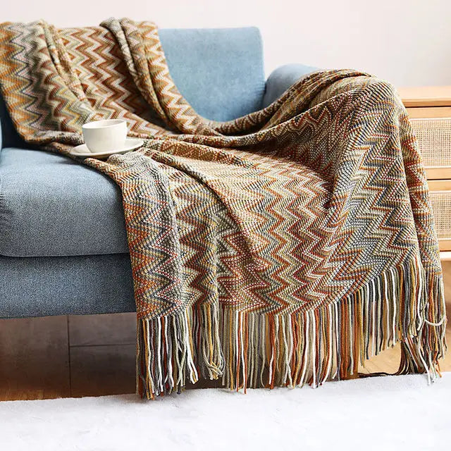 Lisslune | Cozycheck | Plaid Blanket | Stylish Comfort | Embrace the Warmth
