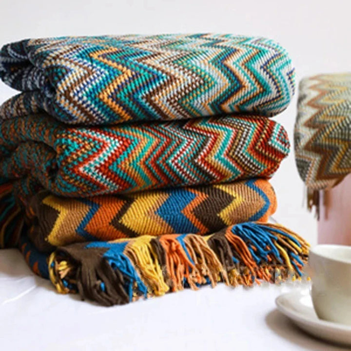 Lisslune | Cozycheck | Plaid Blanket | Stylish Comfort | Embrace the Warmth