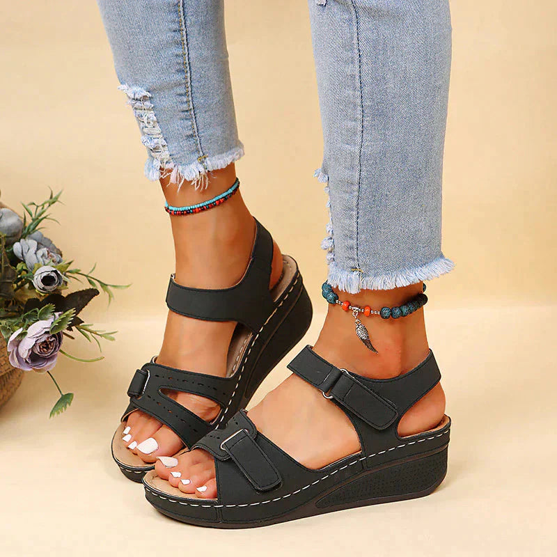 Lisslune | Orthopedic Sandals Comfortable Hiking Shoes That You Want to Wear All Day