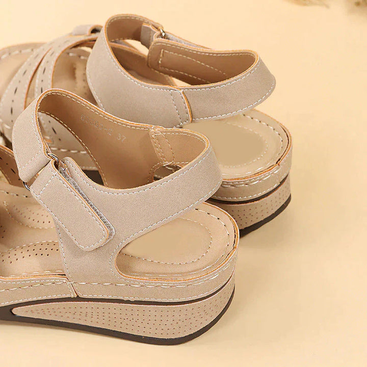 Lisslune | Orthopedic Sandals Comfortable Hiking Shoes That You Want to Wear All Day