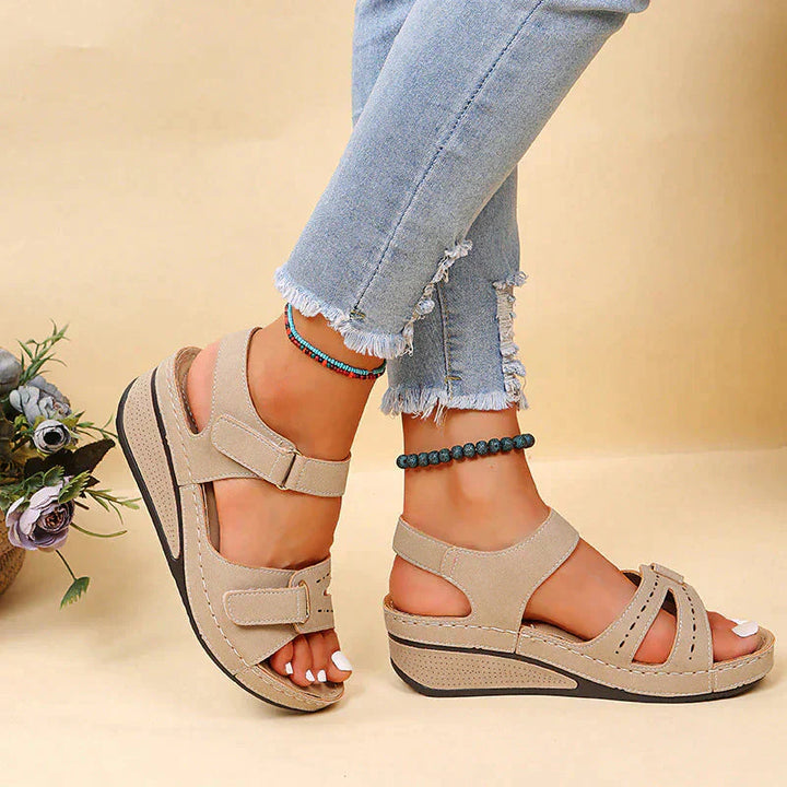 Lisslune | Orthopedic Sandals Comfortable Hiking Shoes That You Want to Wear All Day