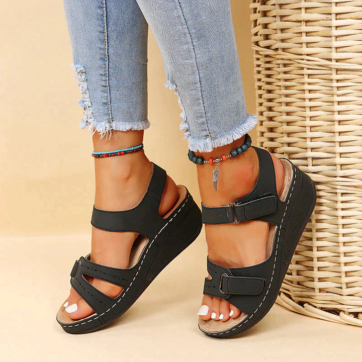 Lisslune | Orthopedic Sandals Comfortable Hiking Shoes That You Want to Wear All Day