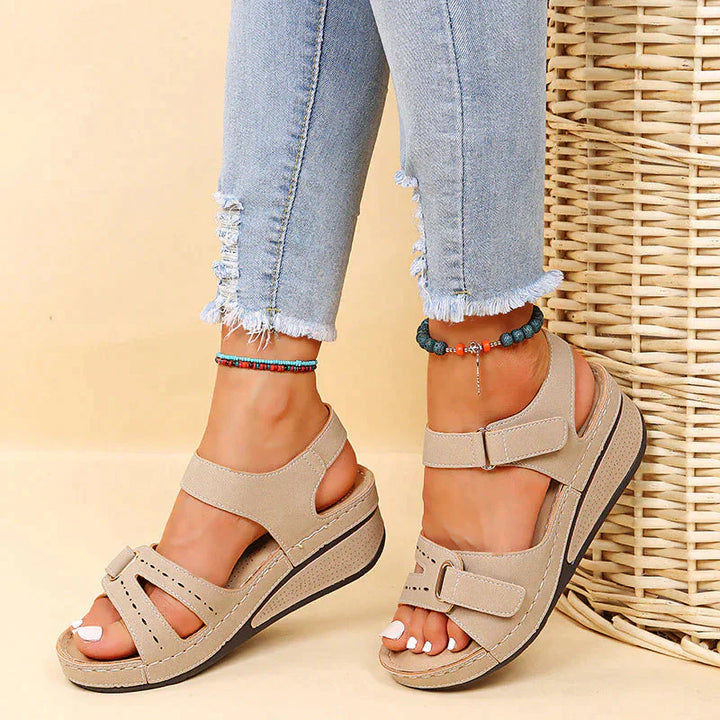 Lisslune | Orthopedic Sandals Comfortable Hiking Shoes That You Want to Wear All Day