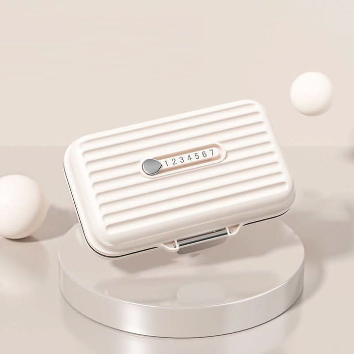 Lisslune | Portable Pill Organizer with 7 Compartments & Triple Seal