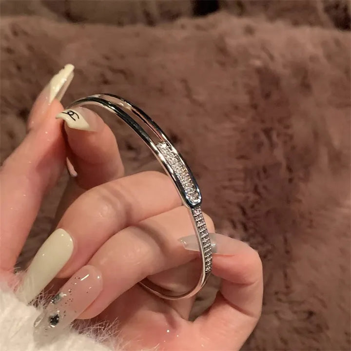 Lisslune | Open bracelet made of 925 sterling silver with zirconia