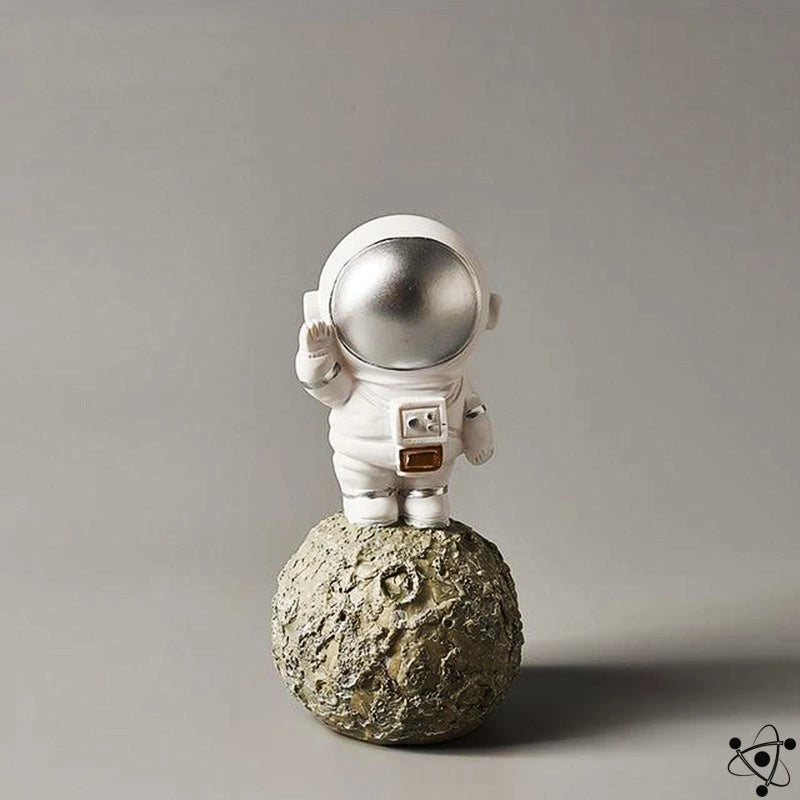 Lisslune | Meteor Astronaut Figurine