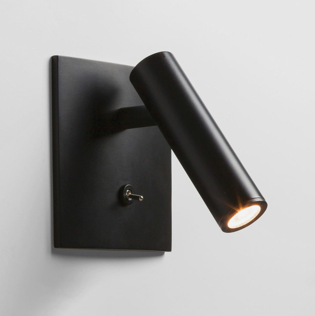 Lisslune | Micro Square Wall Light with Switch