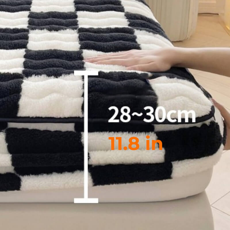 Lisslune | Milk Velvet Checked Bed Linen Fitted Sheet Mattress Cover