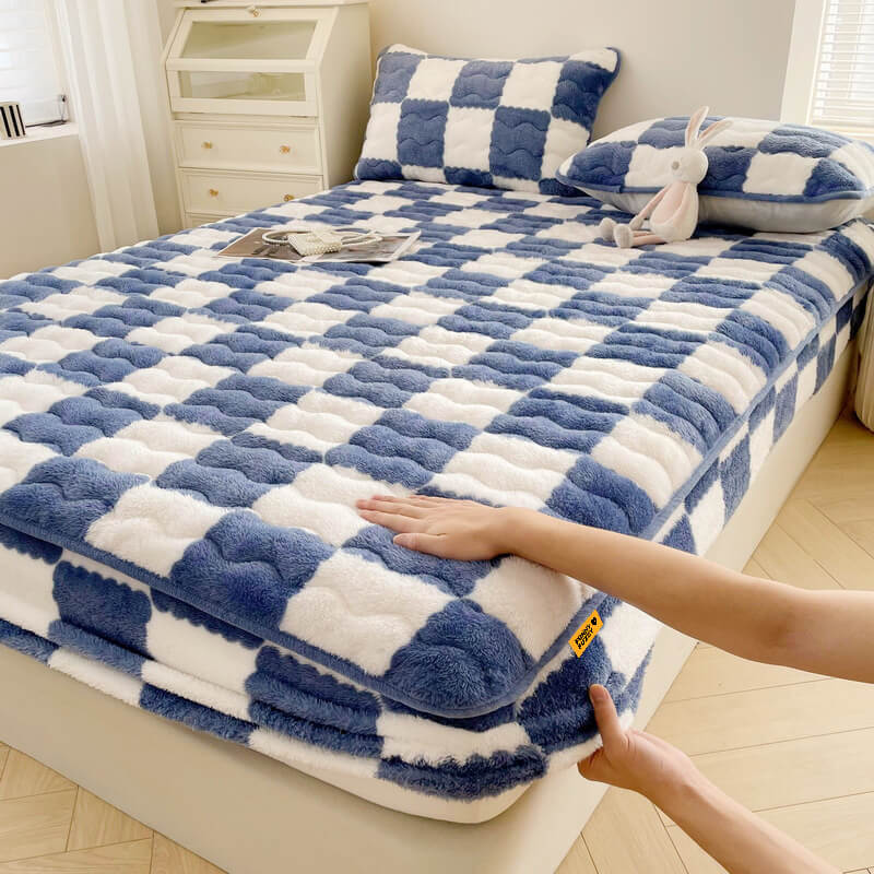 Lisslune | Milk Velvet Checked Bed Linen Fitted Sheet Mattress Cover
