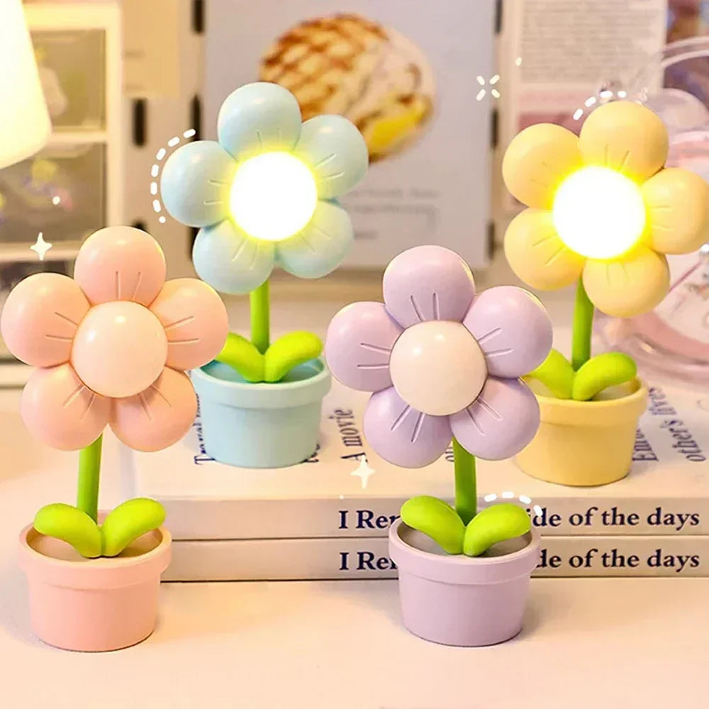 Lisslune | Cute Flower Night Light for Children – LED Table Lamp in Flower Design for the Children's Room