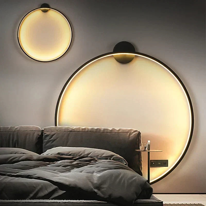 Lisslune | Minimal Round Wall Light - Lars