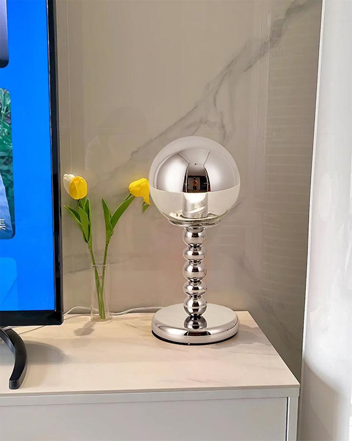 Lisslune | MirrorGlow – Minimalist Chrome Table Lamp