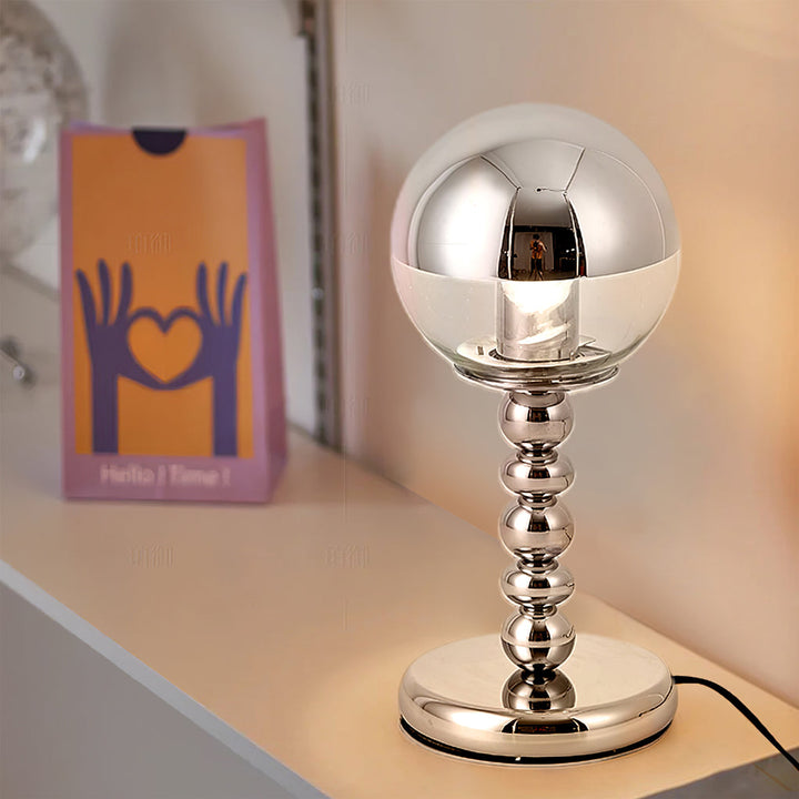Lisslune | MirrorGlow – Minimalist Chrome Table Lamp