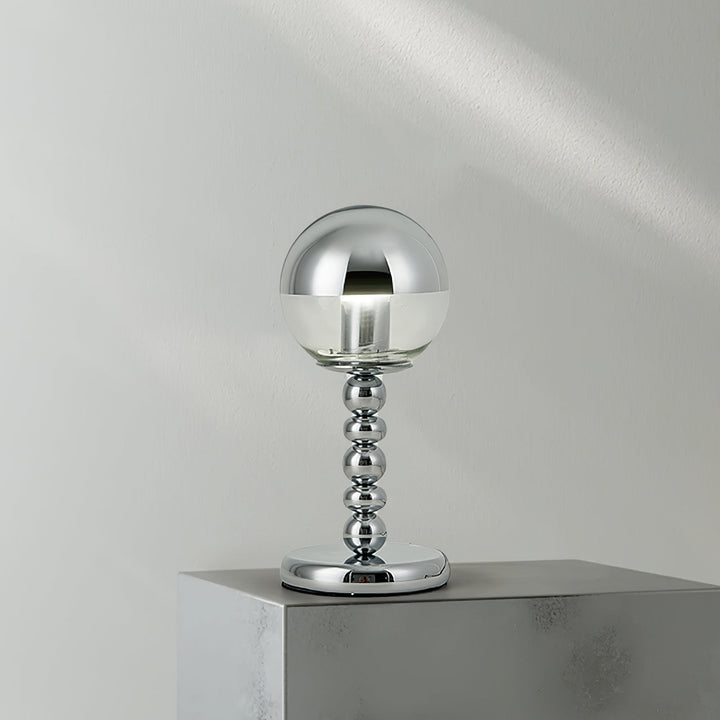 Lisslune | MirrorGlow – Minimalist Chrome Table Lamp