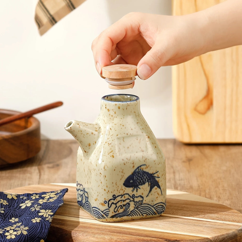 Lisslune | Mizuno Ceramic Oil and Sauce Dispenser