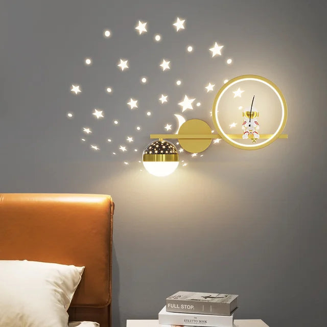 Lisslune | LittleBeam | Modern Children's Wall Lamp - Gentle Light and Child-Friendly Design