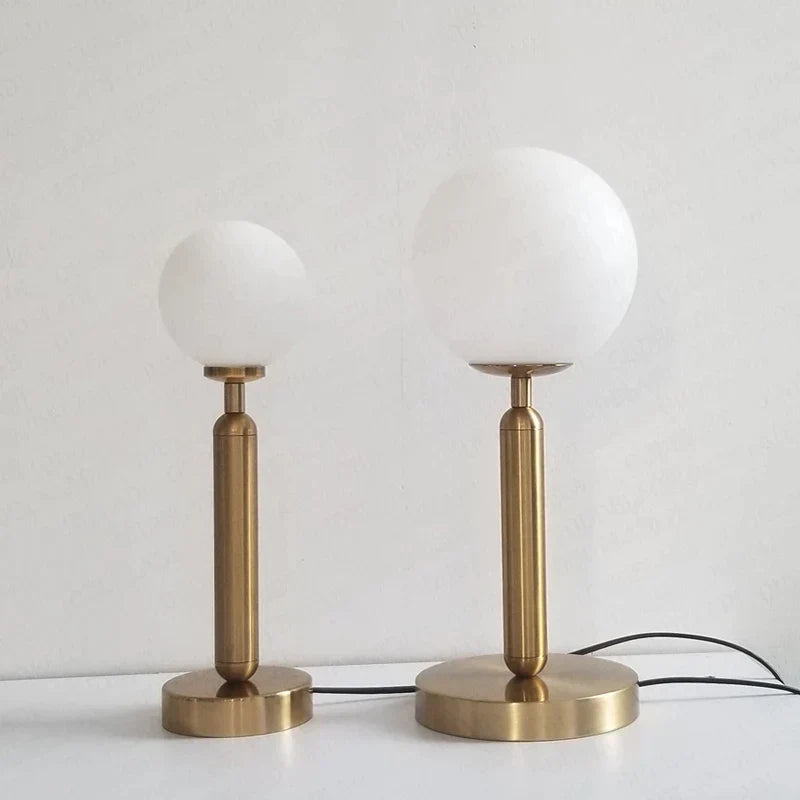 Lisslune | Sphere Elegant Table Lamp – Sophisticated Globe Design for Stylish Lighting