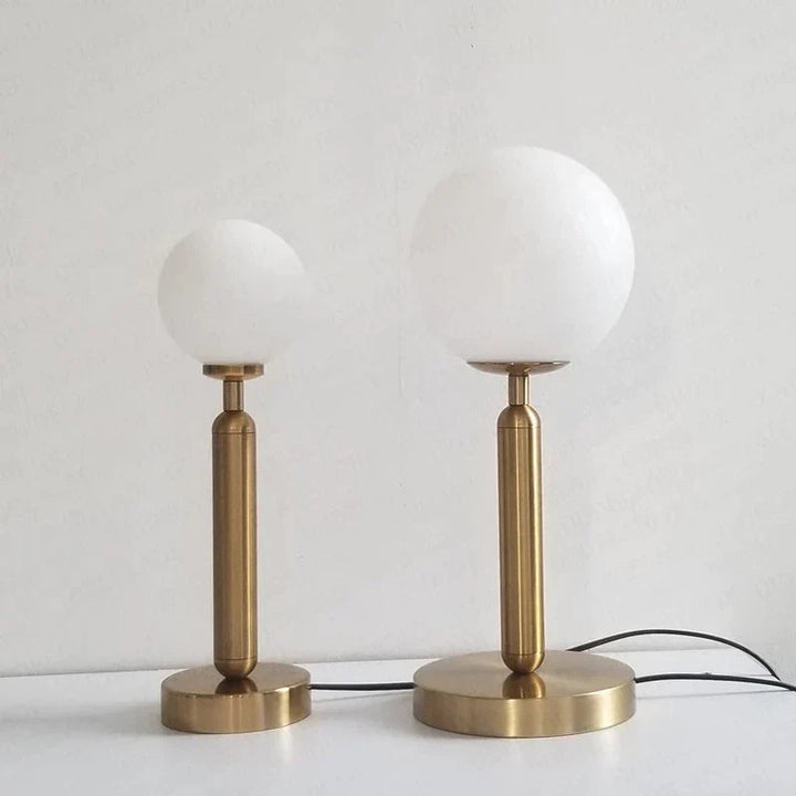 Lisslune | Sphere Elegant Table Lamp – Sophisticated Globe Design for Stylish Lighting