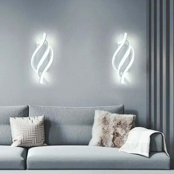 Lisslune | Spiral-shaped wall light