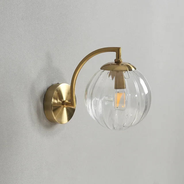 Lisslune | Elegant Wall Light With Glass Design