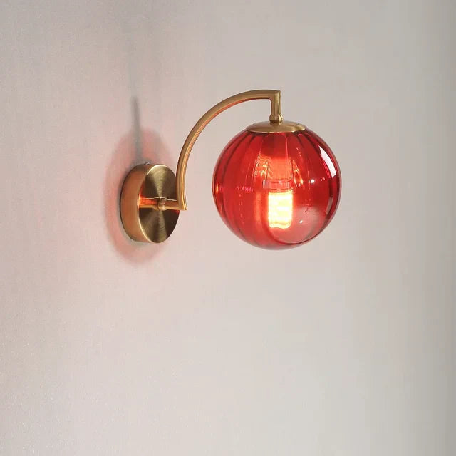 Lisslune | Elegant Wall Light With Glass Design