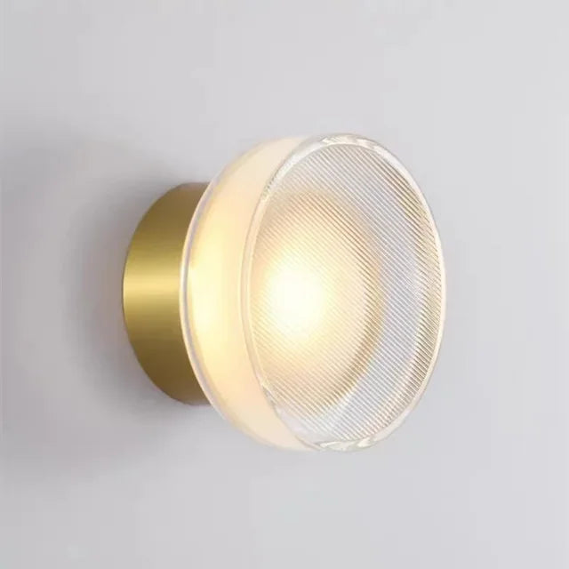 Lisslune | Modern round wall lamp