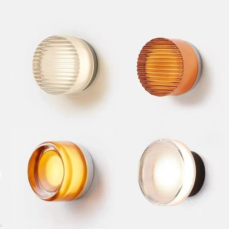 Lisslune | Modern round wall lamp