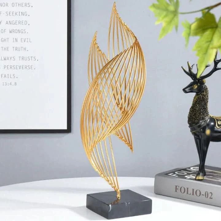Lisslune | Hera - Minimalist, modern ornament