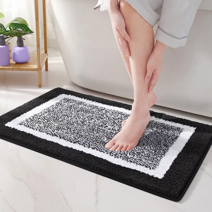 Lisslune | Modern Border Anti-Slip Bath Mat