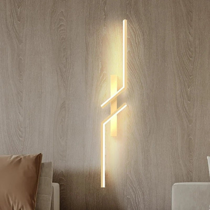 Lisslune | Creative LED wall lamp with stripe design | Modern design and dimmable light in 3 colors