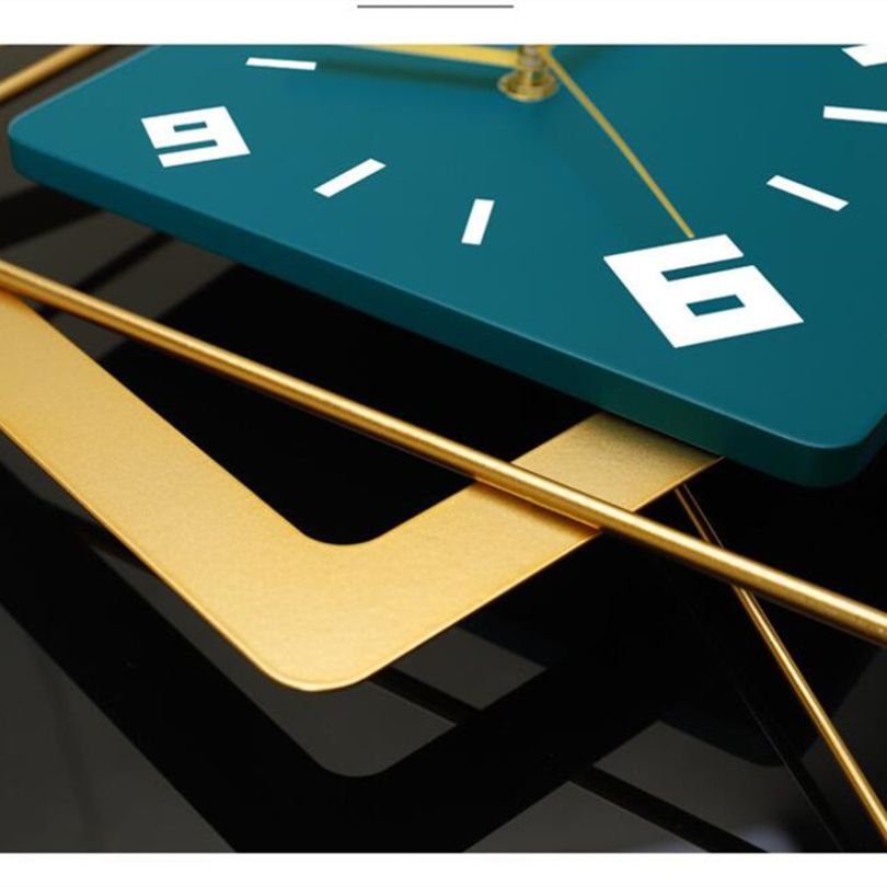 Lisslune | EternaSwing Wall Clock – Timeless Elegance & Modern Design