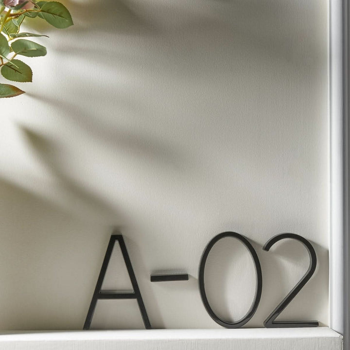 Lisslune | 3D house numbers with floating look & weatherproof quality