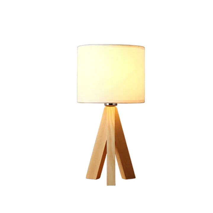Lisslune | LumiHout – Modern table lamp made of wood with warm, natural elegance
